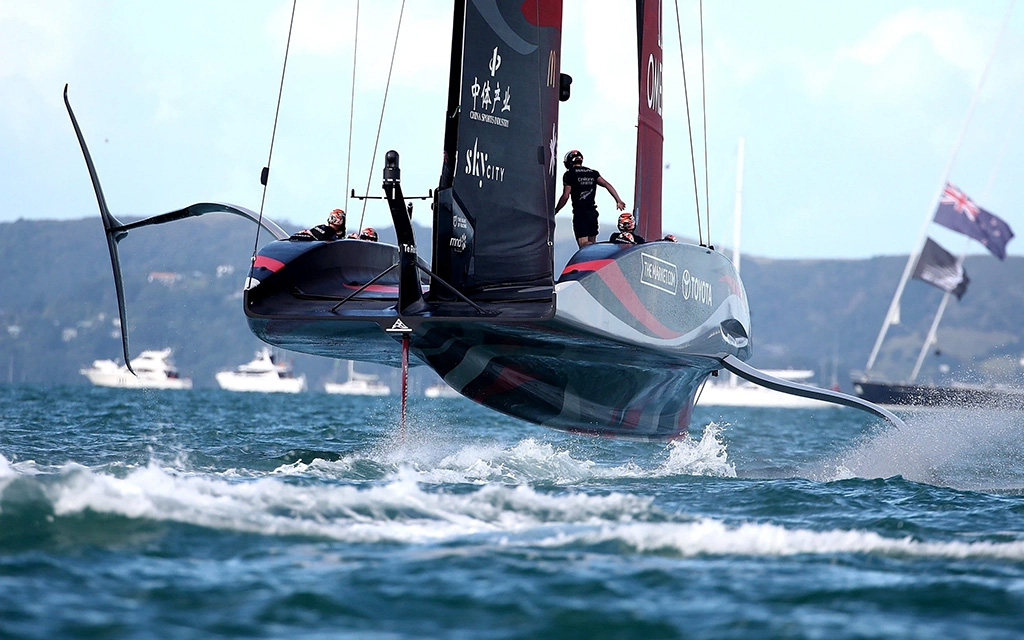 Giải đấu thuyền buồm huyền thoại: America’s Cup